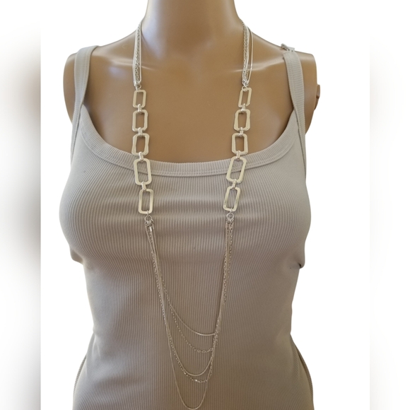 NINE WEST NWT SILVERTONE LAYERED SNAKE CHAIN & OPEN RECTANGLE ACCENTS NECKLACE - Picture 1 of 6